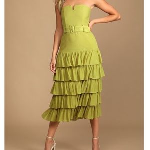 Lulu’s Midi Strapless Lime Green Dress
